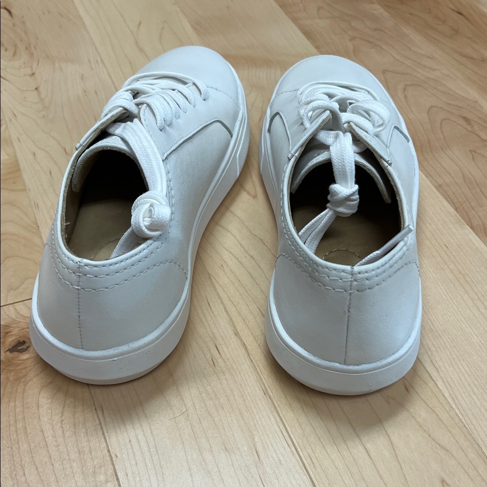 Patina Portland Leather White Casual Sneakers - Picture 8 of 11